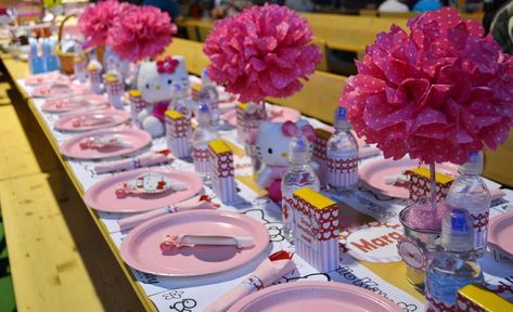 Hello Kitty inspired 4th Birthday party  | CatchMyParty.com Bolo Da Hello Kitty, Kitty Party Themes, Kitty Tattoos, Hello Kitty Photos, 4th Birthday Party, Birthday Party At Home, Party Table Decor, Hello Kitty Birthday Party, Hello Kitty Themes