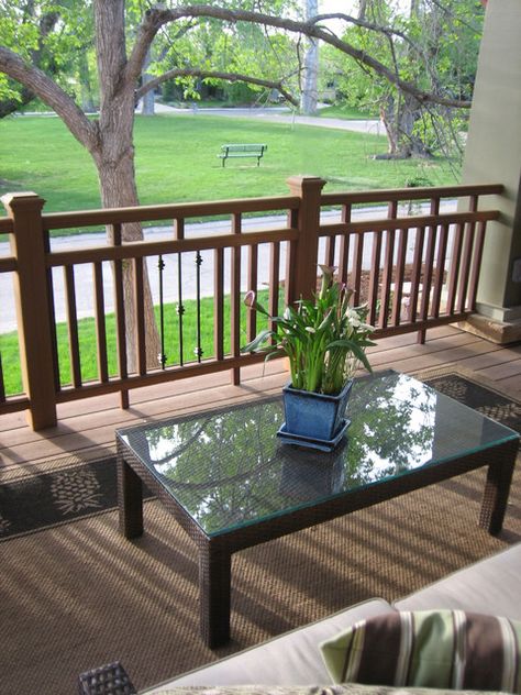 Metal deck railing