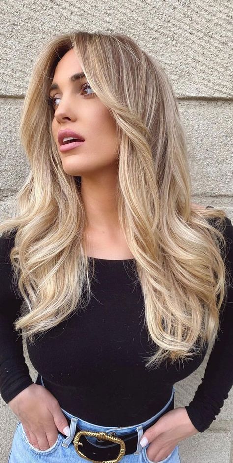 10 The most beautiful blonde hair colors for summer 2021 Hair Colors For Summer, Blonde Hair Colors, Summer Blonde Hair, Beautiful Blonde Hair, Blonde Hair Inspiration, Blonde Hair Shades, Blonde Hair Looks, Blonde Hair With Highlights, Haircuts Straight Hair