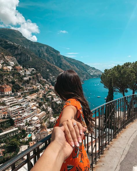 Positano Engagement, Engagement Italy, Positano Italy Aesthetic, Italy Proposal, Italy Engagement Photos, Italian Engagement, Europe Pictures, Dream Proposal, Italy Restaurant