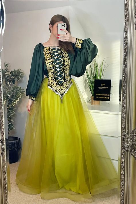 Afghan Long Maxi Dress For Party Wear Pakistani Culture Dresses, Afghani Dress Wedding, Afghani Clothes Style, Simple Afghani Dress, Afghani Dresses Modern, Afghan Dresses Afghani Clothes, Afghani Dress Design, Afghan Dresses Traditional, Maxi Dress Fancy