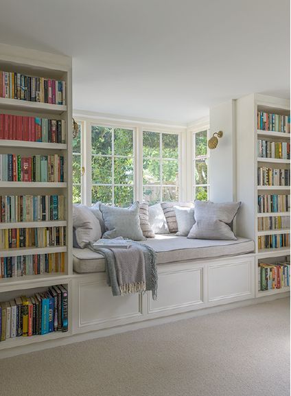 Reading Nook In Front Of Window, Small Loft Library Ideas, Book Nook With Window, Home Library With Windows, Library With Window Seat, Window Seat Library, Loft Reading Nook, Reading Nook Window Seat, Reading Nook Window