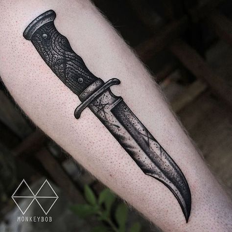 .¸¸.•*¨*•♡pinterest: @lillygoodale♡•*¨*•.¸¸. Blade Tattoo, Knife Tattoo, Back Of Shoulder Tattoo, Forearm Tattoo Women, Dagger Tattoo, Tattoo Design Book, Knife Design, Bowie Knife, Old School Tattoo