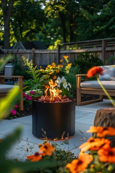 Solo Stove Surround Ideas for Cozy Backyards Fire Pit Surround Ideas, Solo Stove Fire Pit Ideas Backyard, Solo Fire Pit Ideas, Stove Surround Ideas, Solo Stove Fire Pit Surround, Solo Stove Fire Pit Ideas, Fire Pit Decorating Ideas, Stove Surround, Fire Pit Size