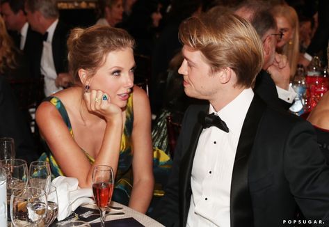 Taylor Swift and Joe Alwyn at the 2020 Golden Globes Taylor Swift Ex, Taylor Swift Boyfriends, Golden Globes 2020, Joe Alwyn, Taylor Swift New, Taylor Lautner, Calvin Harris, Karlie Kloss, Joe Jonas