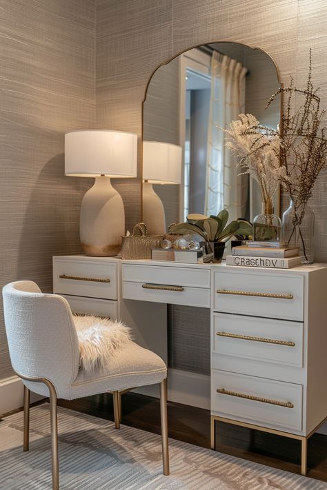 Dressing Table Ideas, Paintings Bedroom, Bedroom Paintings, Dressing Room Decor, Chic Dressing, Sophisticated Bedroom, Dressing Table Design, Makeover Bedroom, Bedroom Dressing Table