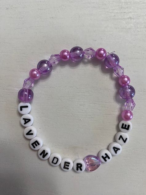 TS Inspired friendship bracelet Lavender Haze Bracelet, Ts Bracelets, Friendship Bracelets Purple, Purple Friendship Bracelet, Eras Bracelet, Taylor Bracelets, Frendship Bracelets, Tassel Crafts, Kandi Ideas