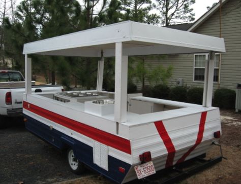 Sweet Pop Up Trailer Hot Dog Cart Conversion!        Awesome, awesome, love it, love it, love it!!! Pop Up Camper Food Trailer, Diy Food Trailer, Pizza Cart, Camp Plans, Camper Food, Food Vans, Dog Cart, Pop Up Trailer, Dog Trailer