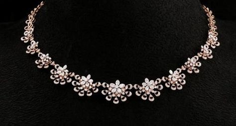 Short Diamond Necklace, Diamond Haaram, Diamond Necklace Simple, Light Necklace, Bridal Jewellery Earrings, Diamond Bracelet Design, Diamond Jewelry Set, Diamond Pendants Designs, Diamond Earrings Design