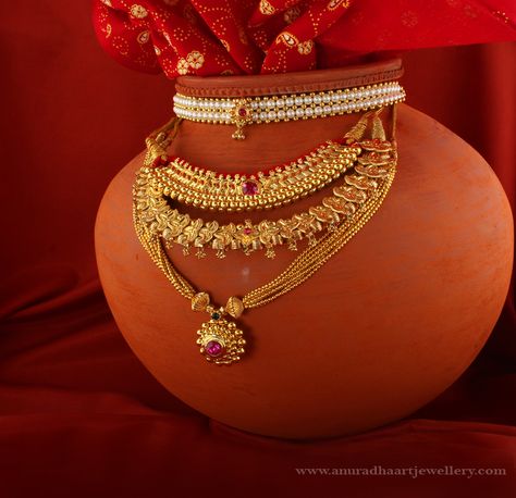 TOP 10 TRADITIONAL TYPES OF MAHARASHTRIAN JEWELLERY THAT ENHANCES THE LOOK OF EVERY MAHARASHTRIAN WOMEN - Latest Fashion Jewellery Trends & Lifestyle Blog | Anuradha Art Jewellery Maharashtrian Wedding Jewellery, Traditional Marathi Jwellery, Navari Jewellery, Nauvari Jewellery, Marathi Bride Jewellery, Maharashtrian Bride Jewellery, Maharashtrian Bride, Maharashtrian Jewellery, Jewellery Trends