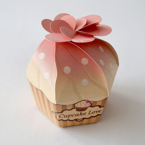 Packaging 2023, Cupcake Packaging, Brilliant Packaging, Clever Packaging, Package Design Inspiration, Innovative Packaging, Bakery Packaging, Cake Packaging, Packaging Designs