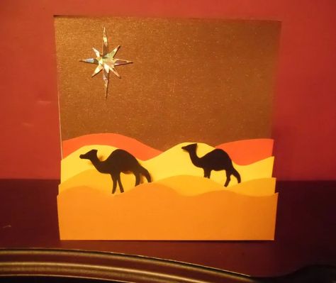 Camel Silhouette, Camel Craft, Pi Art, Inexpensive Art, Silhouette Cards, Puppet Crafts, Cool Paper Crafts, Clothes Pin Crafts, Desert Art