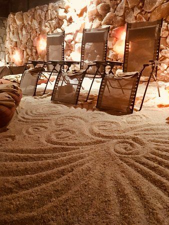 Himalayan Salt Cave, Salt Room Therapy, Salt Cave Spa, Sand Therapy, Himalayan Salt Room, Salt Therapy, Dreams Spa, Massage Therapy Business, Salt Cave