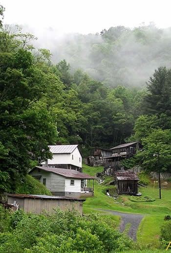 Stike Hollow, Ashe County, NC~ a place of soul North Carolina Countryside, Mountains North Carolina, Rough Ridge Nc, North Carolina Mountains Aesthetic, Blue Ridge Mountains Aesthetic, North Carolina Blue Ridge Mountains, Appalachian People, Western Nc, Mountain Music