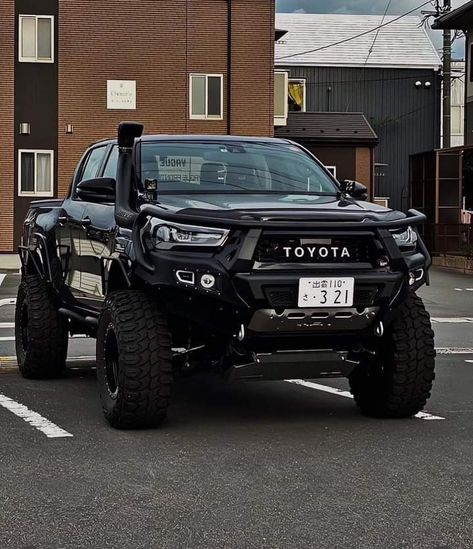 Toyota Hilux Offroad, Hilux Gr Sport, Hilux Mods, Toyota Hilux 4x4, Best Off Road Vehicles, Hilux 4x4, Toyota Pickup 4x4, Truck Mods, Car Goals