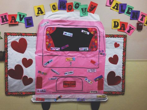 VW bus valentines day bulletin board Vw Bus Bulletin Board, Bulletin Board Elementary School, Bus Bulletin Board, Bulletin Board Valentines, Bulletin Board Elementary, Valentine Box Ideas, Valentines Day Bulletin Board, School Bus Graveyard, Preschool Room