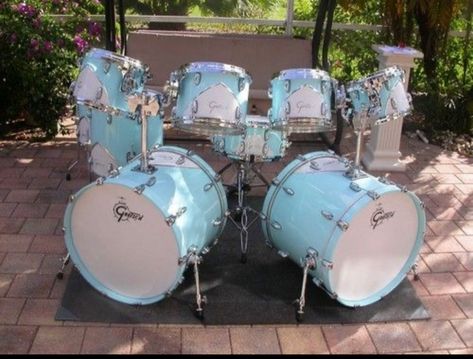 Gretsch Drums, Drum Sets, Drum Music, How To Play Drums, Drum Kit, Motor City, Percussion Instruments, Custom Guitars, Guitar Strings