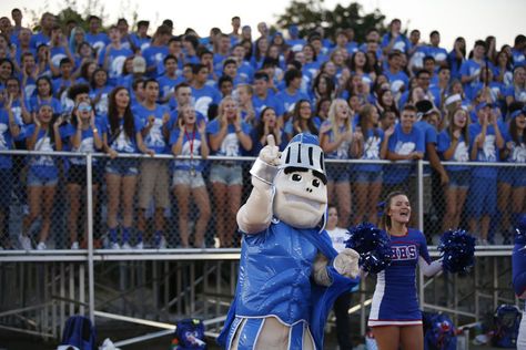 Quiz: How well do you know Oregon high school mascots? - OregonLive.com High School Mascots, High School Sports, Sports Photos, School Mascot, School Sports, The Test, Did You Know, Oregon, You Think