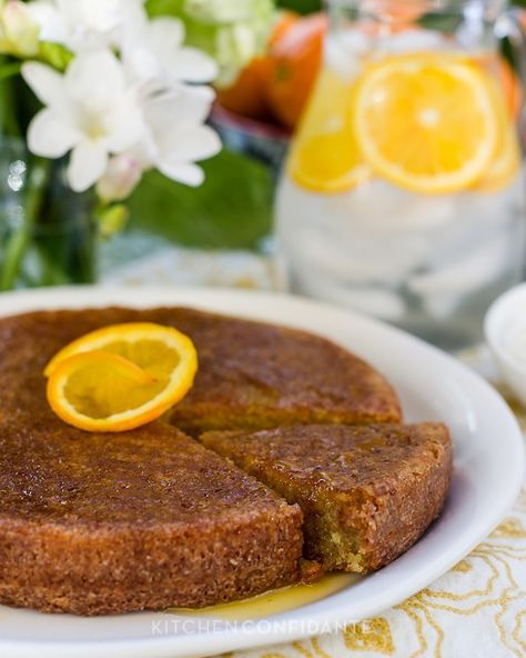 Moroccan Orange Cake Recipe, Moroccan Orange Cake, Moroccan Desserts, Baker Kitchen, حلويات عربية, Bakers Kitchen, Moroccan Cooking, Moroccan Dishes, Orange Cake Recipe