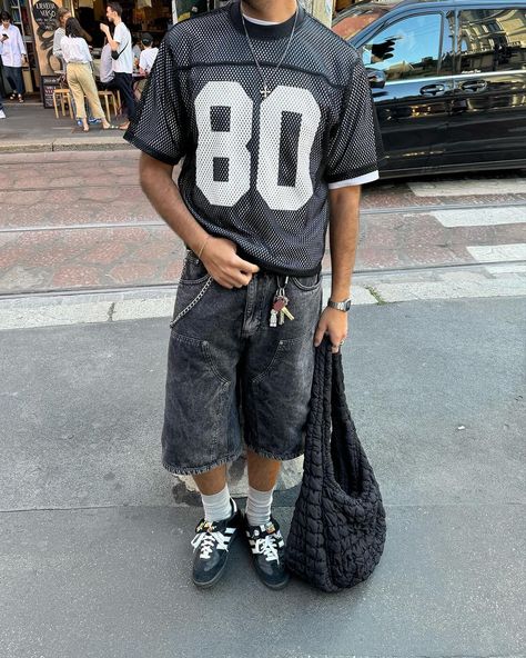 Fits Of The Week, Streetwear Fashion Men, Streetwear Ideas, Fit Pics, Mens Summer Outfits, Streetwear Inspo, Fashion Men Streetwear, Street Fashion Men, Streetwear Shorts