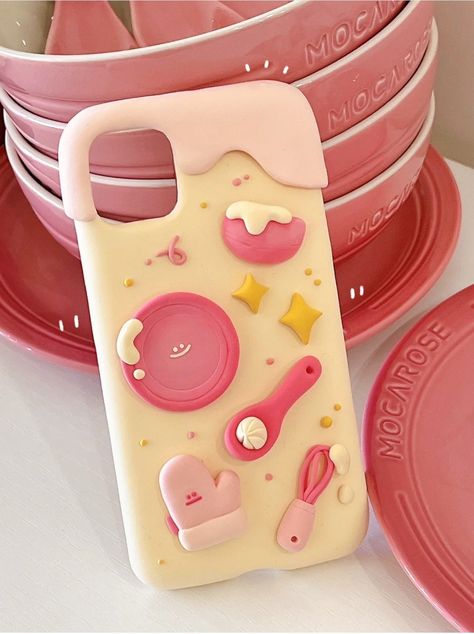 Fake Frosting, Diy Resin Phone Case, Decoden Case, Diy Phone Case Design, Creative Iphone Case, Polymer Clay Gifts, Stylish Iphone Cases, Girly Phone Cases, Tanah Liat