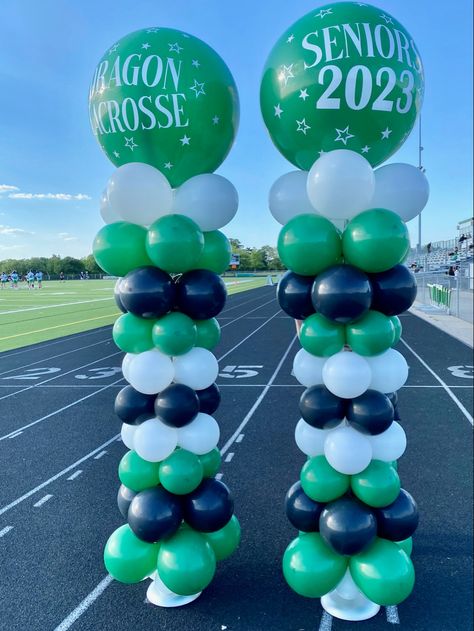 Senior Balloon Arch, Homecoming Field Decorations, Senior Night Balloons, Cross Country Banquet Ideas, Lacrosse Senior Night Ideas, Lacrosse Banquet Ideas, Cross Country Banquet, Sports Balloons, Grad Balloons