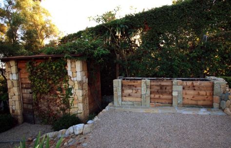 Three Bin Compost System in French-Inspired Vegetable Garden, Gardenista -- how to recreate this look at home! Compost System, Country Garden Landscaping, Compost Bins, Small Garden Landscape, Ferns Garden, Garden Compost, French Garden, Garden Tours, Veggie Garden