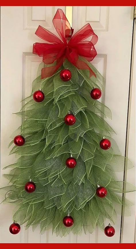 Dollar Tree Ideas, Diy Christmas Decor Ideas, Diy Christmas Decor, Christmas Themes Decorations, Diy Christmas Decorations Easy, Holiday Crafts Christmas, Easy Christmas Diy, Christmas Door Decorations, Best Diy