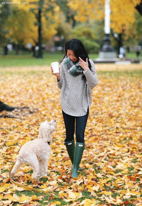 Hunter Boot, Extra Petite, Fall Trends Outfits, Boating Outfit, Outfit Trends, Rainy Day Outfit, Petite Fashion, Looks Style, Fall Looks