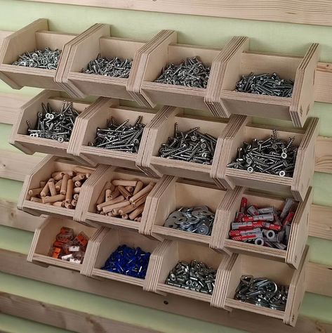 French Cleat Tool Holders, French Cleat Ideas, Tool Shop Organization, French Cleat Storage, French Cleats, Woodshop Organization, Shed Organization, Garage Organization Diy, Woodworking Shop Projects