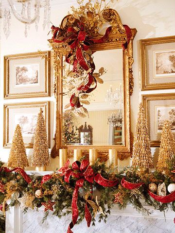 Red and gold holiday mantle decor   Photo:http://www.bhg.com/christmas/garlands/holiday-garland-ideas/#page=18 Mantles Decor, Christmas Mantles, Holiday Mantle Decor, Holiday Mantle, Christmas Tablescape, Gold Christmas Decorations, Gold Holiday, Holiday Garlands, Christmas Mantle