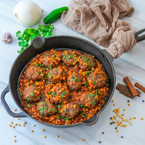 Afghan kofta (meatballs) is of course a main entree dish that is typically served with rice. While it can be any type of rice, I feel like it is best with plain white rice (Afghan challow). This recipe is easy to make, super juicy, and flavorful. #meatballs #meatballcurry #kofta #afghanfood #afghancusine @cookhalaal @dawn_images #mincedmeat #tastingtable #middleeasternfood #beautifulcuisines #afghanistan #afghan #foodbloggers #foodblog Afghan Kofta Recipe, Afghan Recipes Afghanistan, Afghan Food Recipes Afghanistan, Afghanistan Food Recipes, Afghan Meatballs, Afghani Food Recipes, Afghan Dinner, Afghanistan Recipes, Afghan Dishes