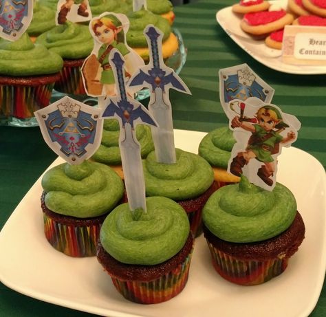 Zelda Cupcakes Toppers, Legend Of Zelda Cupcakes, Zelda Cupcakes, Zelda Diy, Zelda Party, Party Link, Zelda Birthday, Link Zelda, 11th Birthday