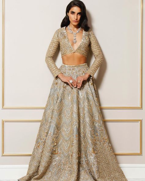 FARAZ MANAN on Instagram: “The Ultimate Bridal” Reception Lengha, Asian Attire, Faraz Manan, Nikkah Dress, Pakistani Couture, Bridal Lehenga Collection, Indian Bridal Lehenga, Desi Outfits, Pakistani Style