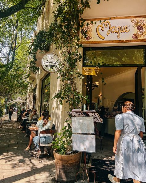 Cutest little cafe in Condesa! Obsessed with this neighborhood🫶🏻 . . . . . #mexico #mexico🇲🇽 #mexicocity #mexicocityofficial #mexicocity🇲🇽 #mexicocityfood #mexicocitylife #breakfast #maque #maquecondesa #condesa # Mexico City Cafe, Mexican Cafe, Condesa Mexico City, Mexico City Food, Mexico Aesthetic, 2025 Moodboard, Mexico City Travel, Mexico Travel Guides, Cute Cafe