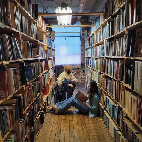 #picture #aesthetic #dateidea #relationship #relationshipgoals #relationshipaesthetic #books #bookworm #libraryaesthetic #academia #reading #library #bookstore #love #couples #couplegoals #cute #photoinspo #couplephotoinspo Literature Couple Aesthetic, Library Love Couple Aesthetic, Bookstore Love Aesthetic, Library Love Couple, Bookstore Aesthetic Couple, Library Love Aesthetic, Bookworm Couple Aesthetic, Bookstore Romance Aesthetic, Aesthetic Bookstore Pictures