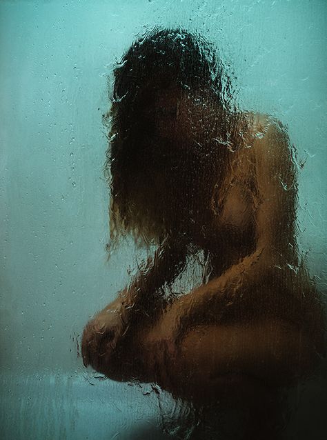 Ibai Shower Photography, Pose Reference, Photo Inspiration, Art Photography, Digital Art, Fine Art, Shower, Instagram Posts, Drawings