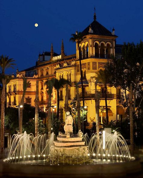 Hotel Alfonso XIII, Seville, Spain Luxury Collection Hotels, Sevilla Spain, Spain Vacation, Seville Spain, Romantic Places, Spain And Portugal, Vacation Hotel, Andalusia, Grand Hotel