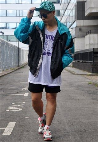 Vintage Windbreaker Outfit Men, Vintage Windbreaker Outfit, Windbreaker Outfit Men, Nike Windbreaker Outfit, Oversized Nike, Champion Windbreaker, Windbreaker Outfit, Retro Windbreaker, Men Jackets