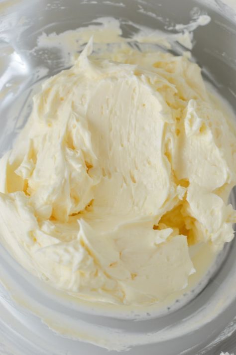 This Lemon Swiss Meringue Buttercream recipe is the perfect frosting for cakes, cupcakes, sandwich cookies, and other desserts! #frosting #swissmeringuebuttercream #buttercream #dessert #lemon Boston Cream Pie Cookie Bites, Easy Boston Cream Pie, Cookie Bites Recipe, Practically Homemade, Cookie Bites, Bite Size Cookies, Pie Bites, Boston Cream Pie, Boston Cream