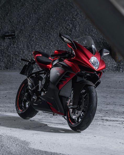 0-100Kmph in just 3.05 Sec! ~ by mvaugustamotor on IG! . #MVAugusta #F3RR #Superbike #Bikes #Motorcycle #Bikelife #Ridenadrides Mv Agusta F3, Mv Agusta, Motorcycle Girl, Super Bikes, Bike Life, Sport Bikes, Motorcycles, Bike, Cars