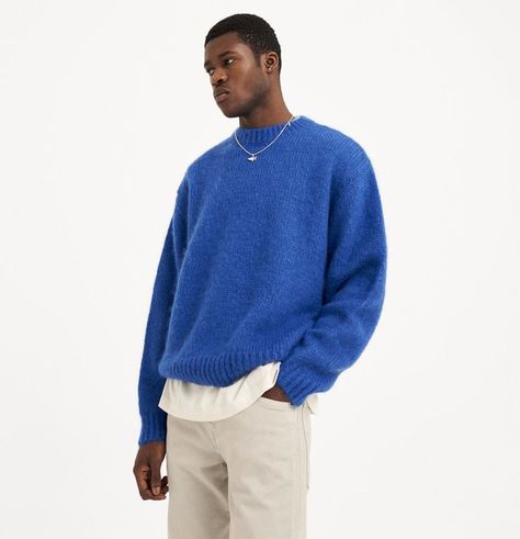 Blue Sweatshirt Outfit, Blue Sweater Outfit, Represent Clothing, Sweater Outfits Men, Male Sweaters, Royal Blue Sweater, Knit Sweater Outfit, Hot Sweater, Blue Knit Sweater