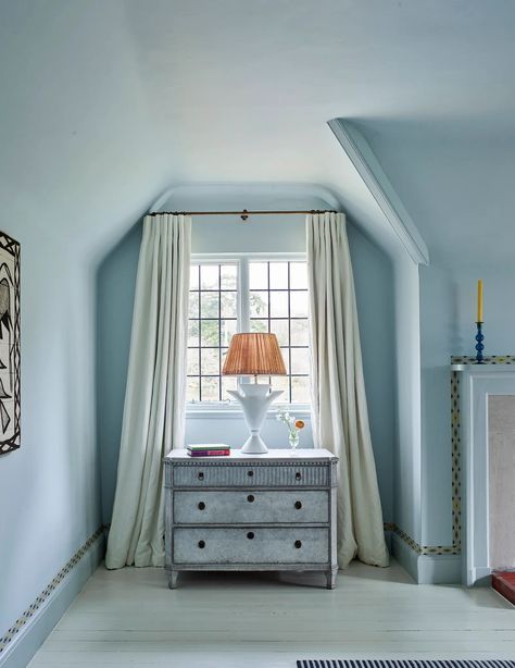 70+ Farrow and Ball paint colours in real homes | House & Garden Borrowed Light Farrow And Ball, Skylight Bedroom, Setting Plaster, Light Blue Paint Colors, Mint Green Paints, Borrowed Light, Plaster Wall Lights, Light Blue Paints, Hague Blue