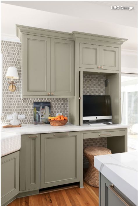 Hidden kitchen workstation Kitchen Office Nook, Kitchen Desk Areas, Kitchen Built Ins, Hidden Desk, Kitchen Work Station, Desk Nook, Kitchen Built In, Kitchen Desks, Hidden Kitchen