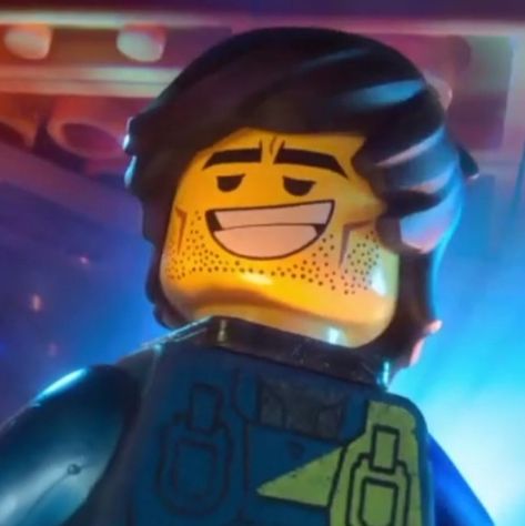 Legó movie legó movie 2 Emmet brickowski Lego Movie Characters, Emmet Lego, The Lego Movie, Lego Movie 2, Lego Batman Movie, Lego Movie, Lego Batman, Iconic Movies, Just Friends