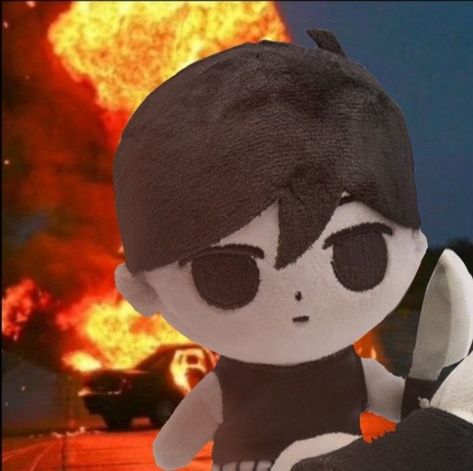 🤷 Burning Car Background Pfp, Sunny Plushie Omori, Burning Background Pfp, Burning Car Background, Anime Plushie Pfp, Omori Plush Pfp, Burning Car Pfp, Plushies Pfp, Omori Basil Pfp