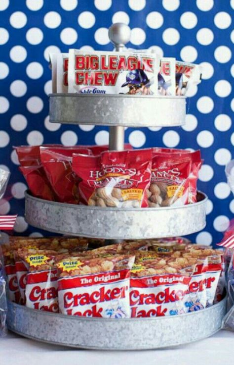 Baseball party idea! Beauty Fotografie, Baseball Theme Birthday, Concession Stands, Baseball Theme Party, Sports Birthday Party, Wedding Reception Ideas, Baseball Birthday Party, Baseball Party, Baseball Birthday