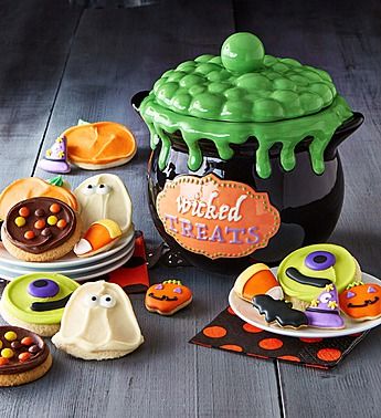 Cauldron Cookie Jar Halloween Deserts Recipes, Mini Sugar Cookies, 16 Cookies, Cookie Assortment, Halloween Cookie Jar, Goth House, Halloween Deserts, Collectible Cookie Jars, Disney Cookies