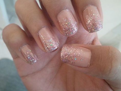 Nude Sparkly Nails, Glitter French Manicure, Pretty Nail Designs, Sparkle Nails, Sparkly Nails, Nails Polish, Make Up Nails, Nails And Makeup, Prom Nails