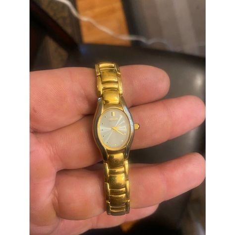 Citizen Eco Drive Gold Tone Womens Watch! Citizen Eco Drive, Citizen Eco, Eco Drive, Womens Watches, Gold Tones, It Works, Drive, Jewelry Designer, Vintage Fashion Trends